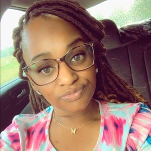 Meet your Posher, Quandreka